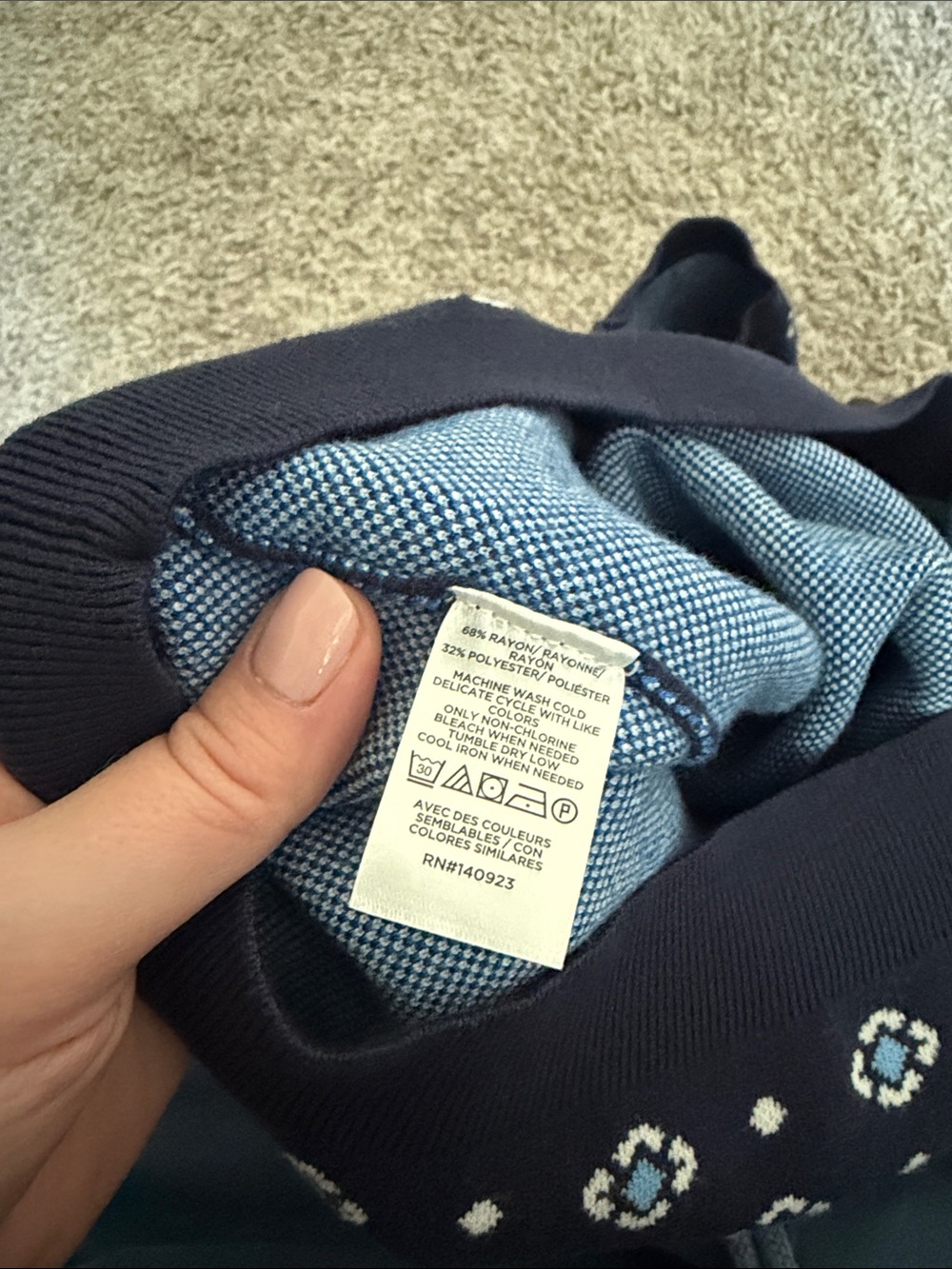 LOFT - sweater vest/shell - Picture 4 of 4